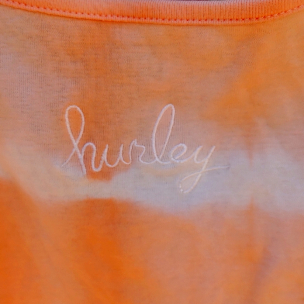 2 Tops Hurley & Rabbit Rose - Picture 3 of 13